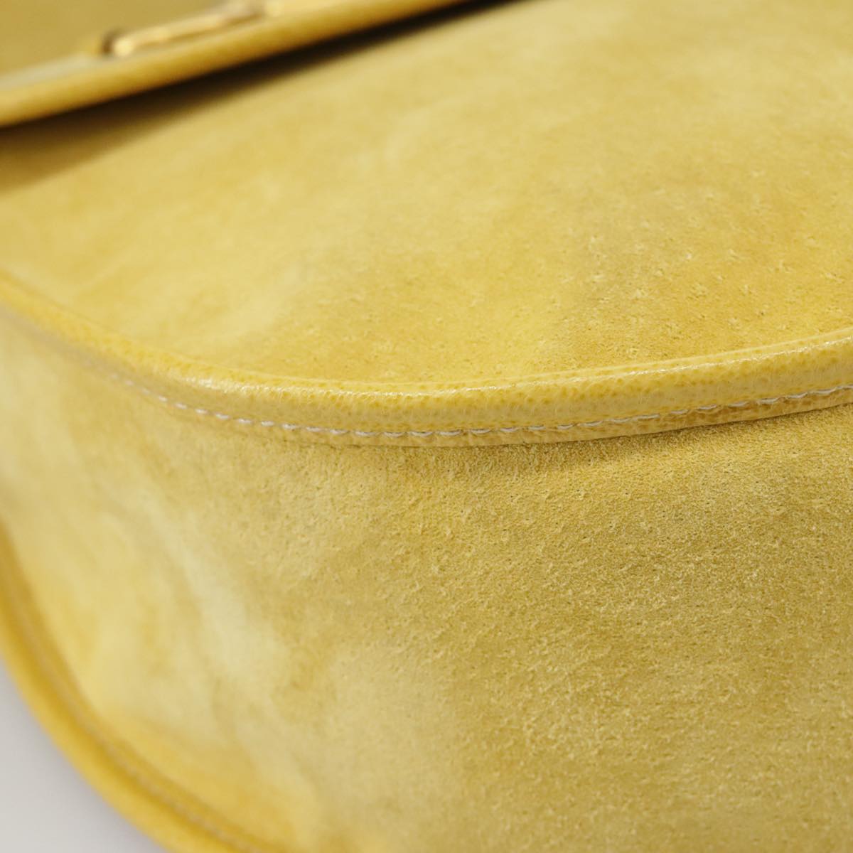 GUCCI Shoulder Bag Suede Leather Yellow Gold 003-2113-0034 Auth ar12947