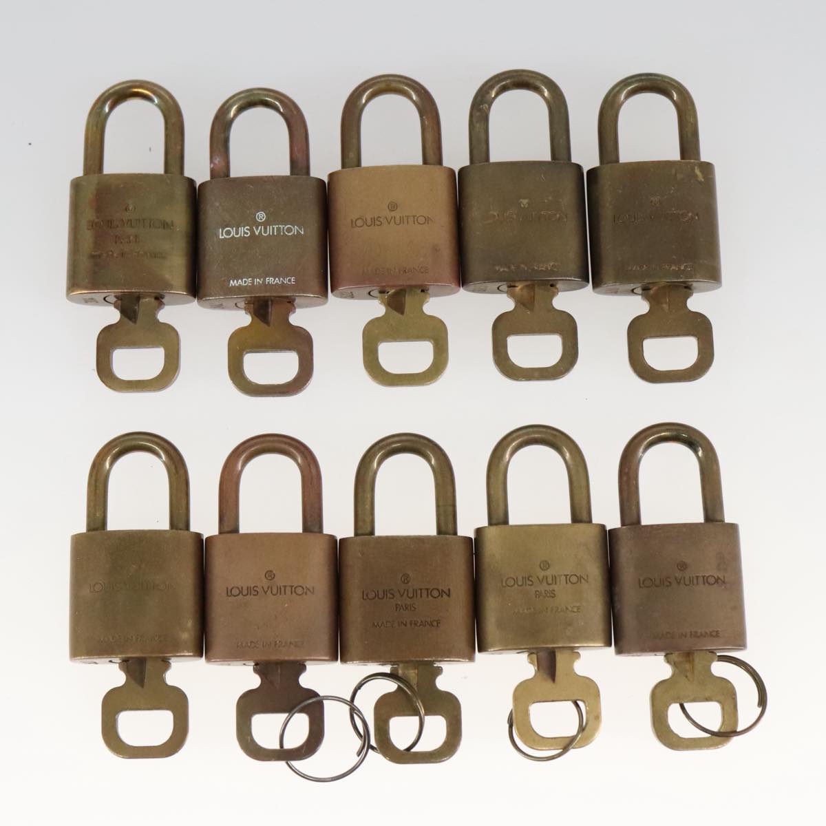 LOUIS VUITTON Padlock 10set metal Gold Tone LV Auth ar12971