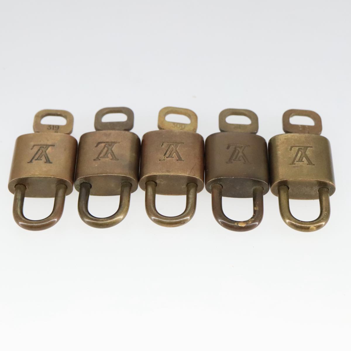 LOUIS VUITTON Padlock 10set metal Gold Tone LV Auth ar12972