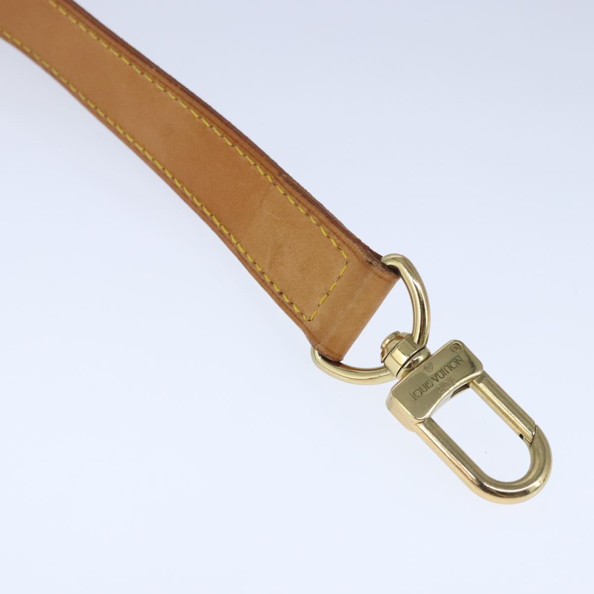 LOUIS VUITTON Adjustable Shoulder Strap Leather 31.9""-39.4"" Beige Auth ar12973