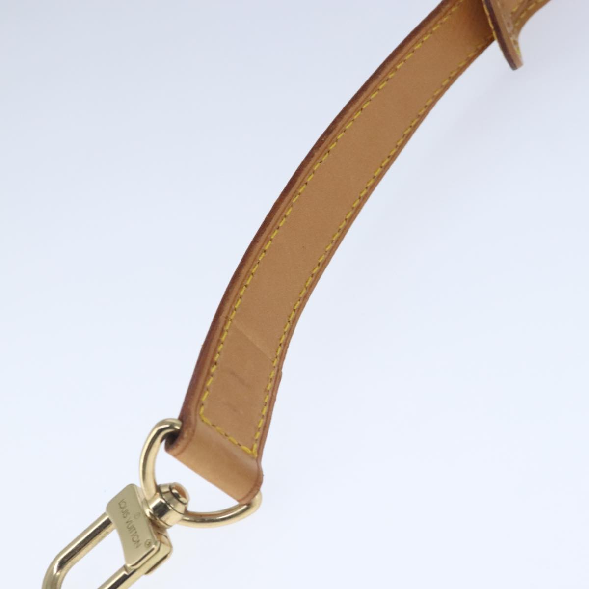 LOUIS VUITTON Adjustable Shoulder Strap Leather 35""-42.9"" Beige Auth ar12975