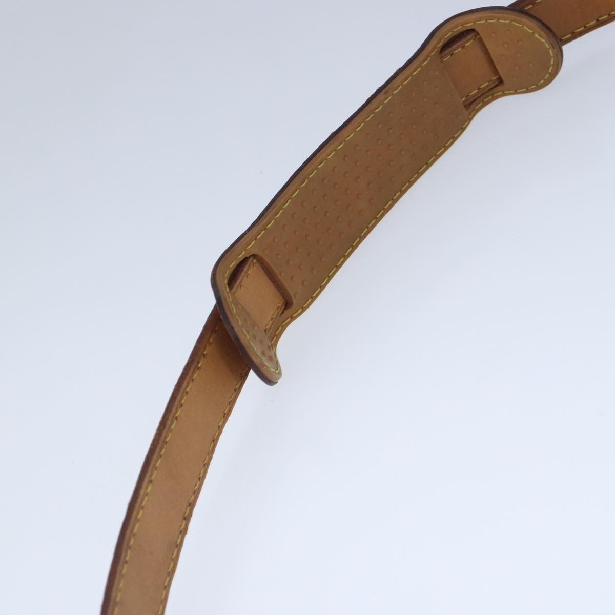 LOUIS VUITTON Adjustable Shoulder Strap Leather 35.8""-42.9"" Beige Auth ar12978