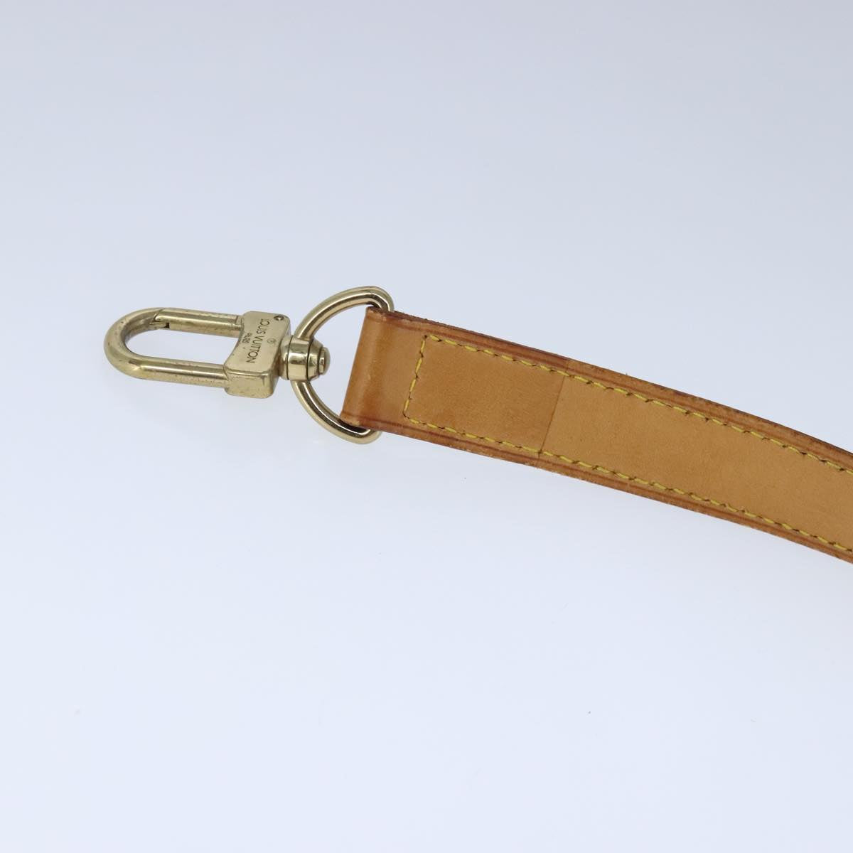 LOUIS VUITTON Adjustable Shoulder Strap Leather 31.5""-39"" Beige Auth ar12980