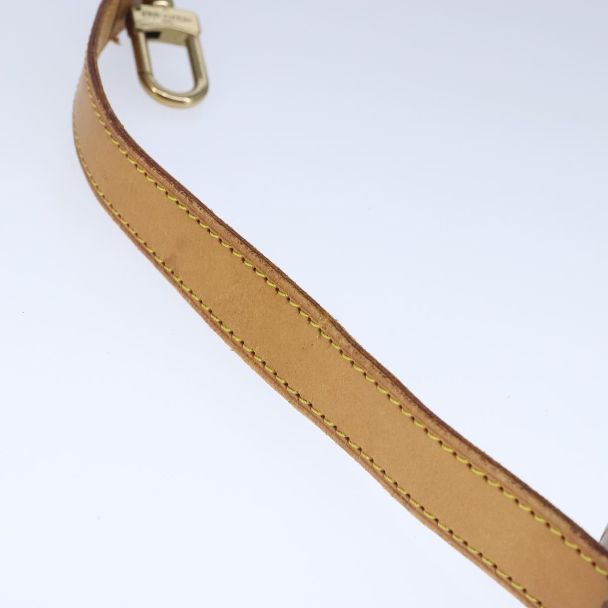 LOUIS VUITTON Adjustable Shoulder Strap Leather 31.5""-39"" Beige Auth ar12980