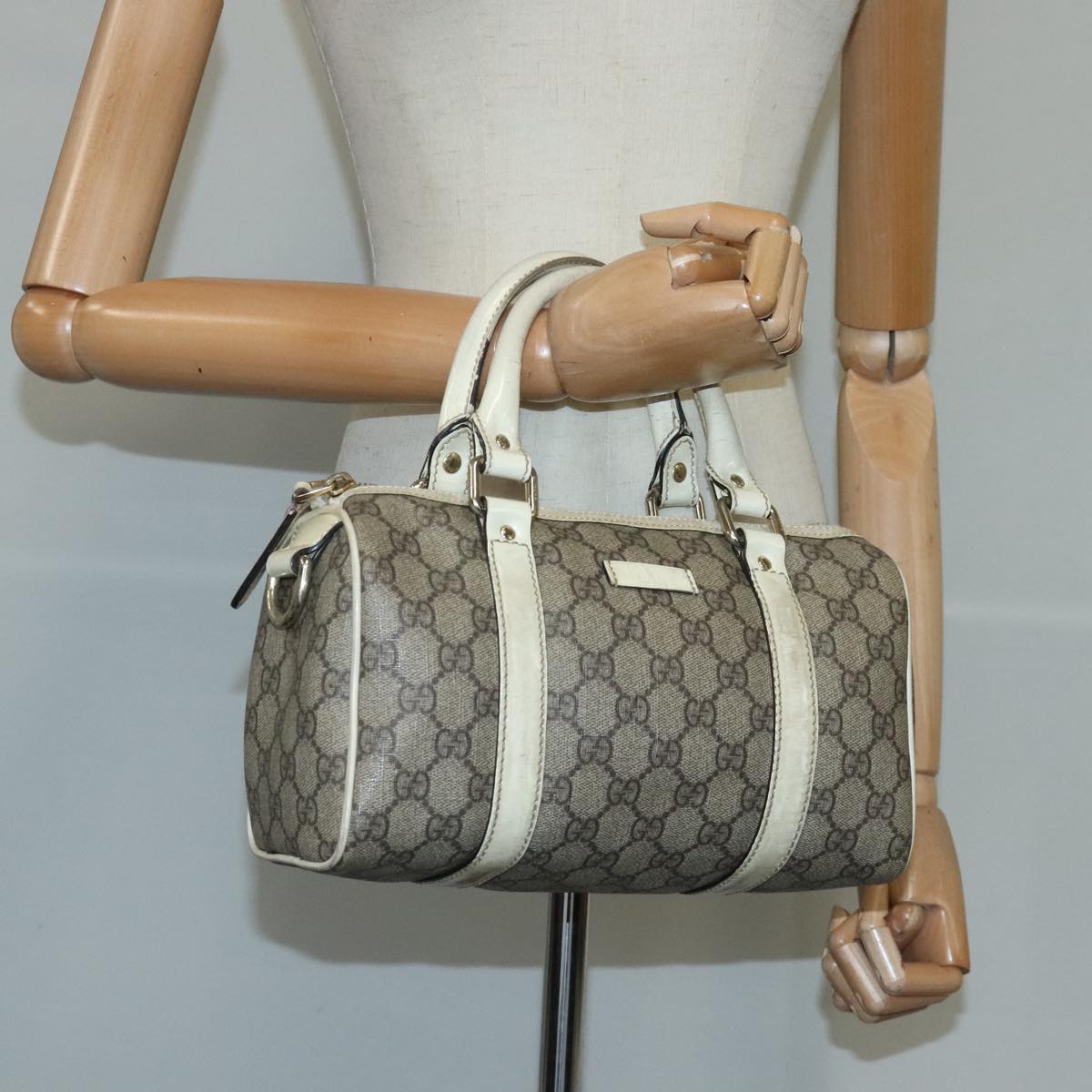 GUCCI GG Supreme Hand Bag PVC Leather Beige White Gold Auth ar13008