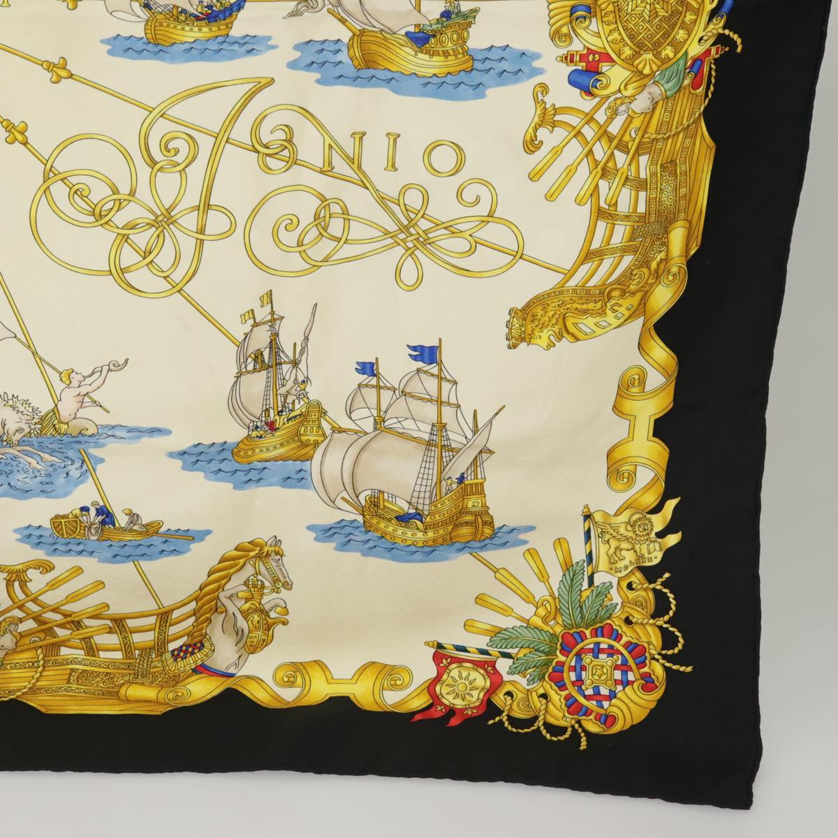 HERMES Carre 90 Scarf ""VOILES DE LUMIERE"" Silk Black White Auth ar13019