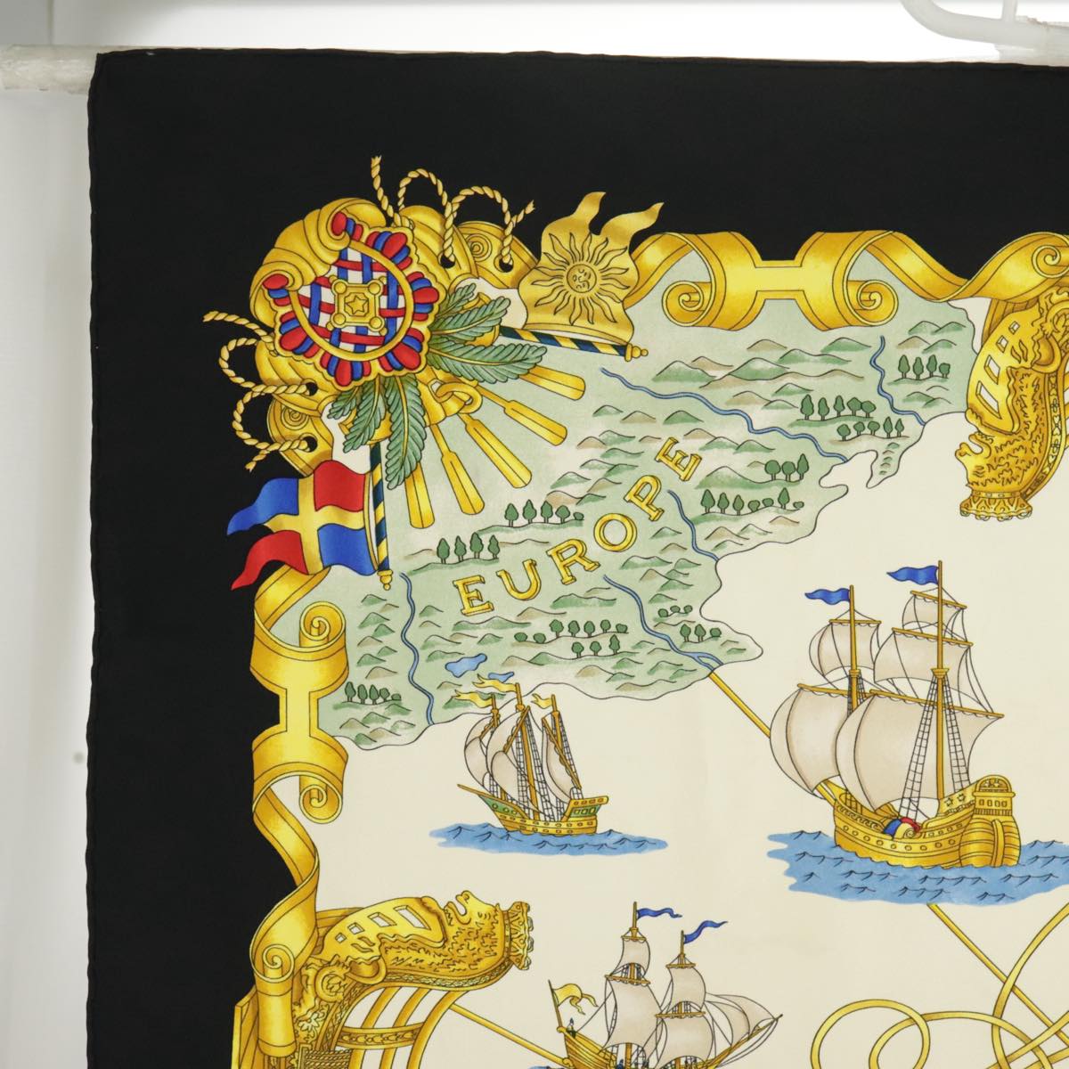 HERMES Carre 90 Scarf ""VOILES DE LUMIERE"" Silk Black White Auth ar13019