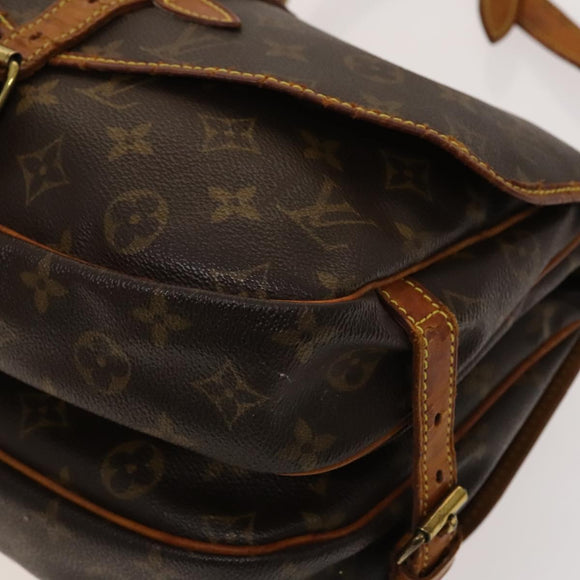 LOUIS VUITTON Monogram Saumur 30 Shoulder Bag M42256 LV Auth ar13526