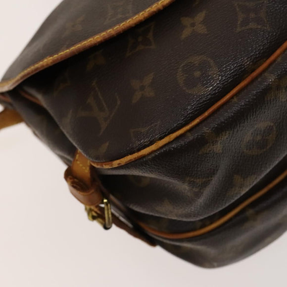 LOUIS VUITTON Monogram Saumur 30 Shoulder Bag M42256 LV Auth ar13526