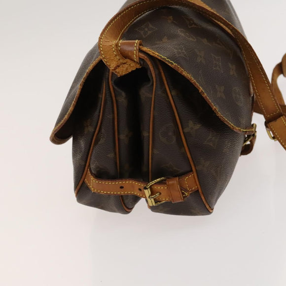 LOUIS VUITTON Monogram Saumur 30 Shoulder Bag M42256 LV Auth ar13526