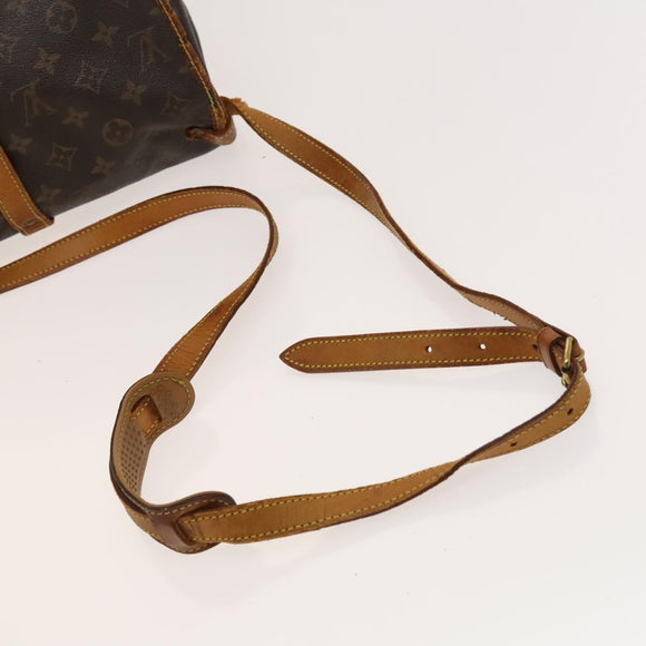 LOUIS VUITTON Monogram Saumur 30 Shoulder Bag M42256 LV Auth ar13526