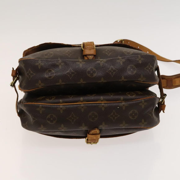LOUIS VUITTON Monogram Saumur 30 Shoulder Bag M42256 LV Auth ar13526