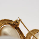 CHANEL Brooch metal Gold CC Auth ar13554-6