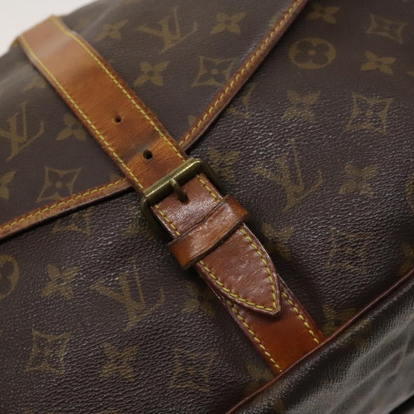 LOUIS VUITTON Monogram Saumur 35 Shoulder Bag M42254 LV Auth ar13595