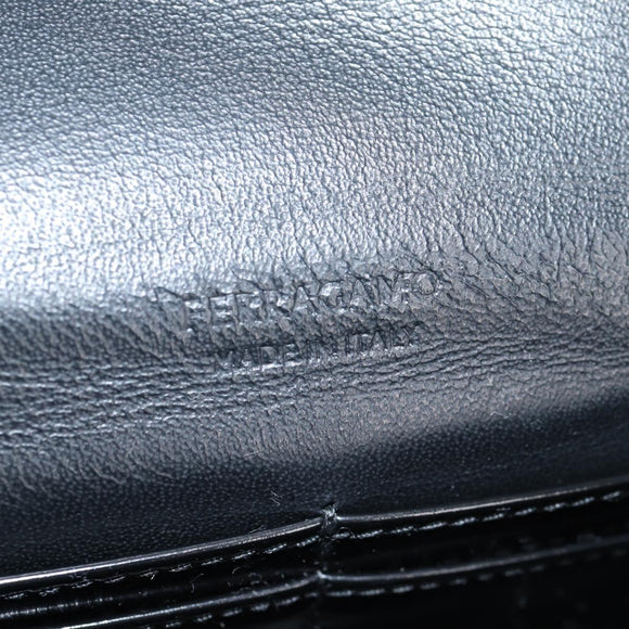 Salvatore Ferragamo Gancini Shoulder Bag Patent leather Black Auth ar13607A