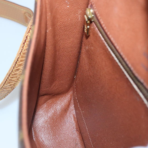 LOUIS VUITTON Monogram Saint Cloud GM Shoulder Bag M51242 LV Auth ar13728