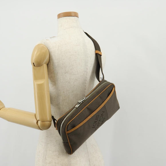 LOUIS VUITTON Damier Geant Acrobat Shoulder Bag Khaki M93619 LV Auth ar13836A