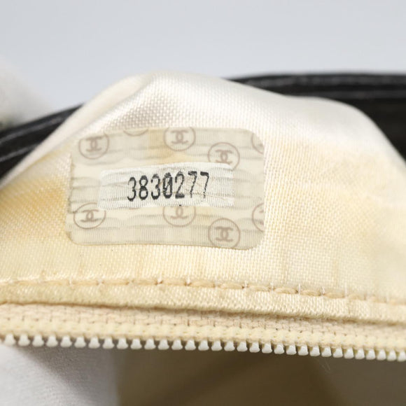 CHANEL Matelasse Chain Shoulder Bag Caviar Skin Black Gold CC Auth ar13862