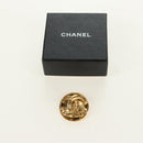 CHANEL Brooch metal Gold Tone CC Auth ar13964V-10