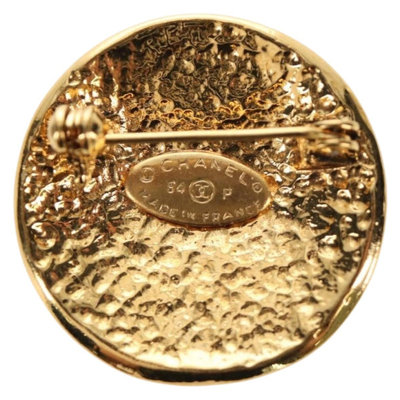CHANEL Brooch metal Gold Tone CC Auth ar13964V