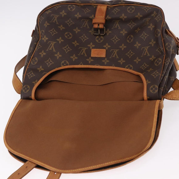 LOUIS VUITTON Monogram Saumur 35 Shoulder Bag M42254 LV Auth ar13991