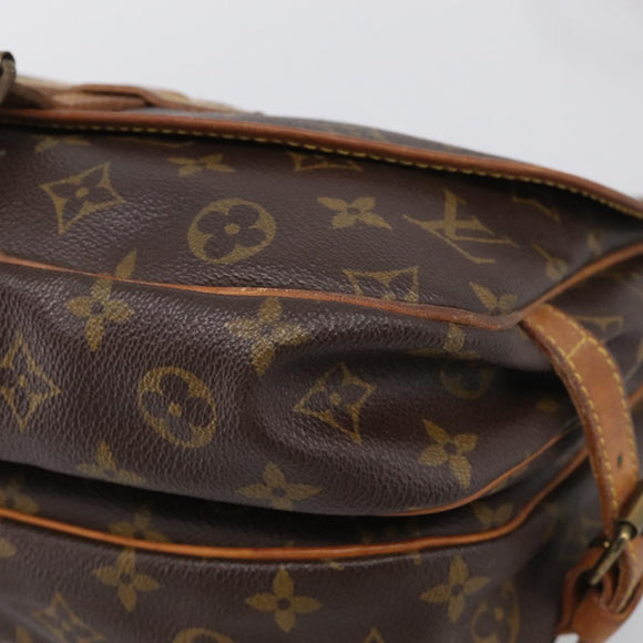 LOUIS VUITTON Monogram Saumur 30 Shoulder Bag M42256 LV Auth ar14332