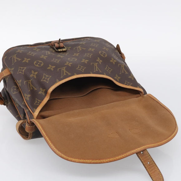 LOUIS VUITTON Monogram Saumur 30 Shoulder Bag M42256 LV Auth ar14332