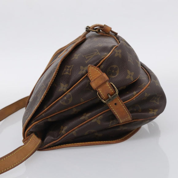 LOUIS VUITTON Monogram Saumur 30 Shoulder Bag M42256 LV Auth ar14332