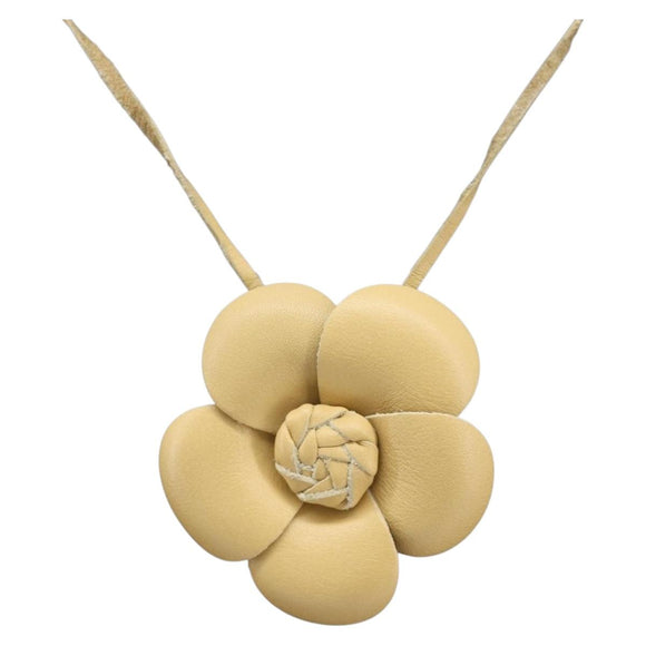 CHANEL Camelia Necklace Leather Beige CC Auth ar14477
