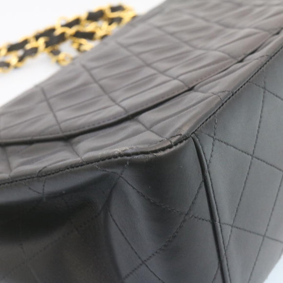 CHANEL Big Matelasse34 Turn Lock Chain Bag Lamb Skin Black Gold CC Auth ar5950SAV