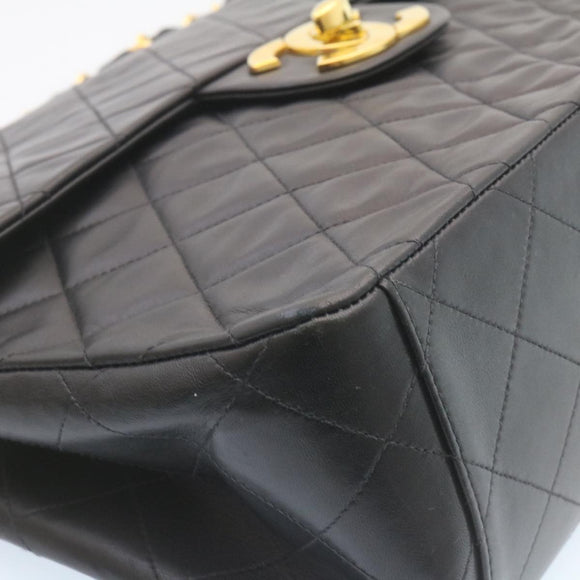 CHANEL Big Matelasse34 Turn Lock Chain Bag Lamb Skin Black Gold CC Auth ar5950SAV