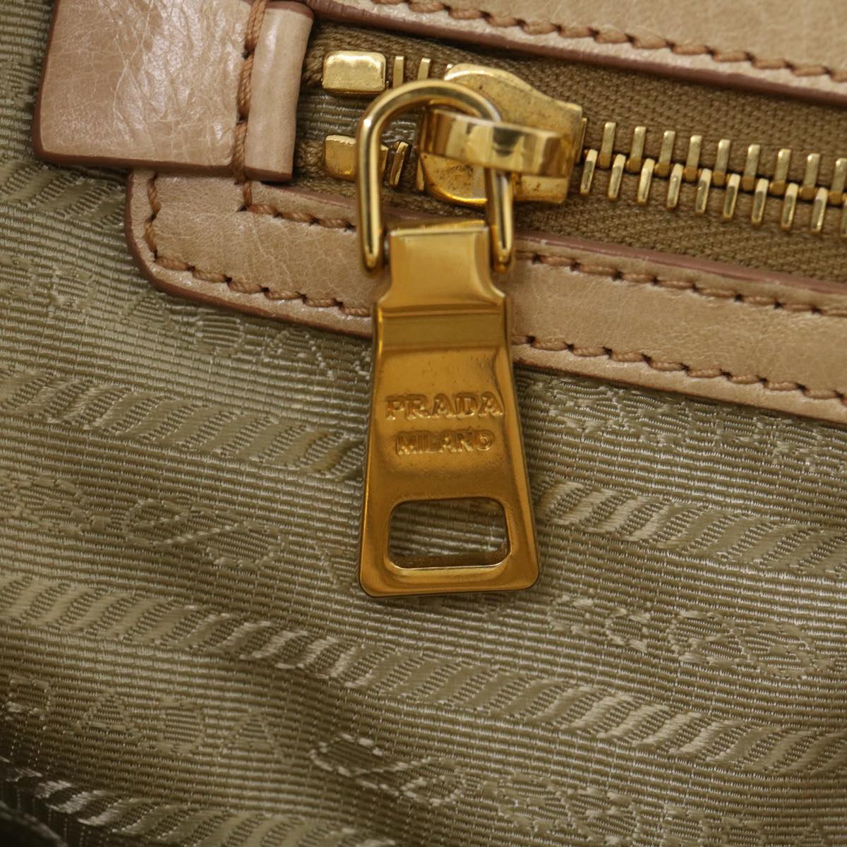 PRADA Hand Bag Leather Beige Auth ar7000