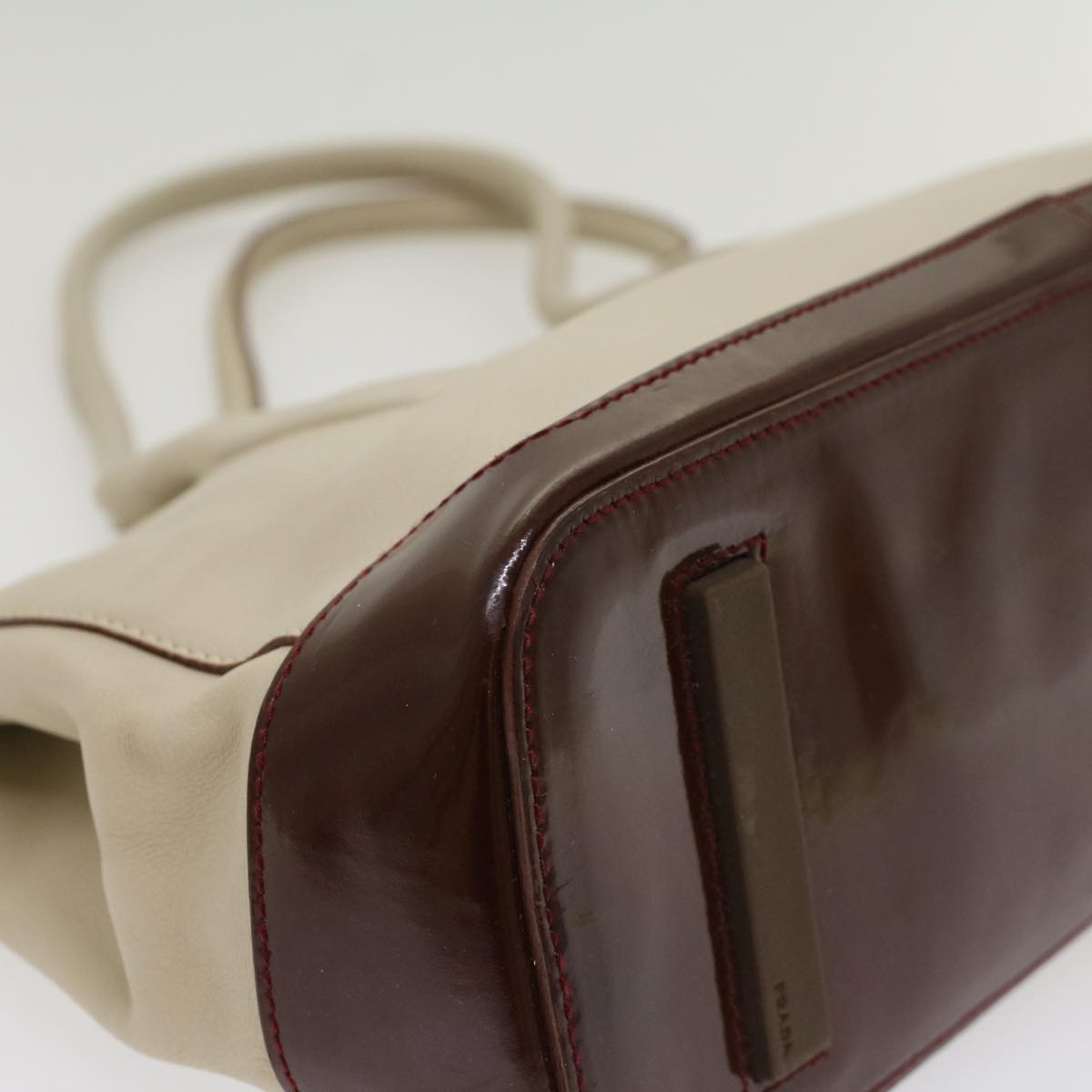 PRADA Shoulder Bag Leather Beige Auth ar9943