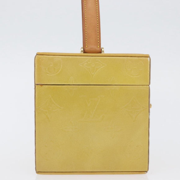 LOUIS VUITTON Monogram Vernis Bleecker Cosmetic Pouch Beige M91002 Auth ARZ033