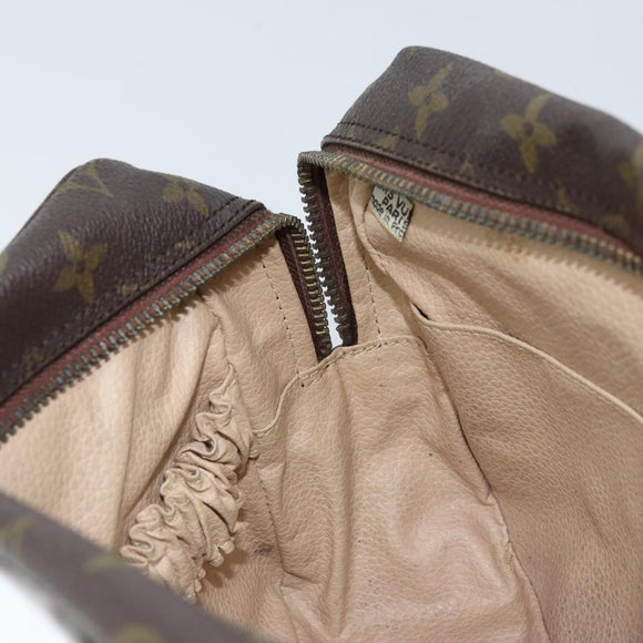 LOUIS VUITTON Monogram Trousse Toilette 28 Clutch Bag M47522 LV Auth ARZ078