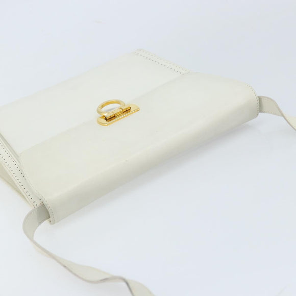 Salvatore Ferragamo Gancini Umhängetasche Leder Weiß Gold Auth ARZ115