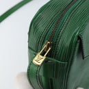 LOUIS VUITTON Epi Jeune Fille MM Shoulder Bag Green M52154 LV Auth ARZ443-15