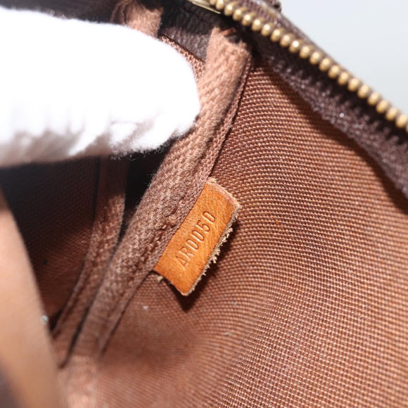LOUIS VUITTON Monogram Pochette Accessoires Beutel M51980 LV Auth ARZ704