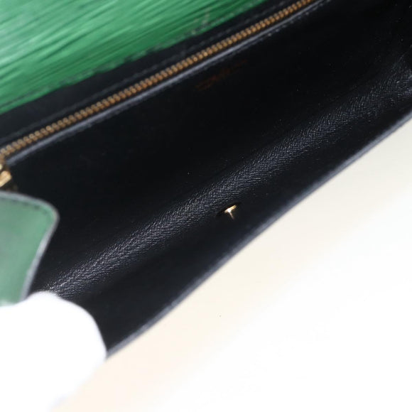LOUIS VUITTON Epi Art Deco Clutch Bag Green M52634 LV Auth ARZ821