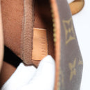 LOUIS VUITTON Monogram Saumur 35 Shoulder Bag M42254 LV Auth BA055-26