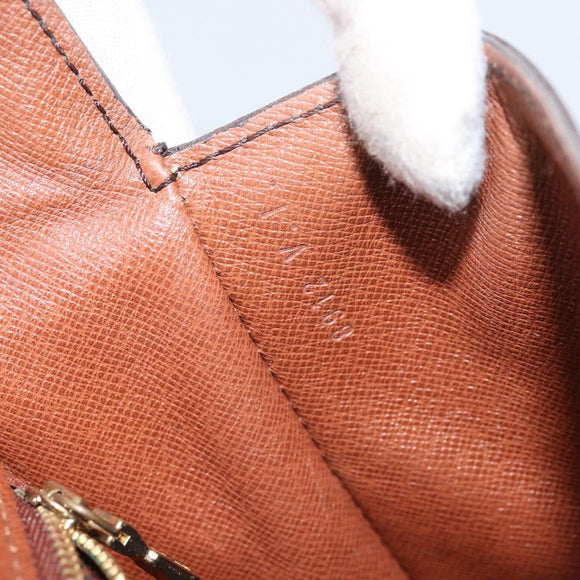 LOUIS VUITTON Monogram Saint Cloud GM Shoulder Bag M51242 LV Auth BA10000