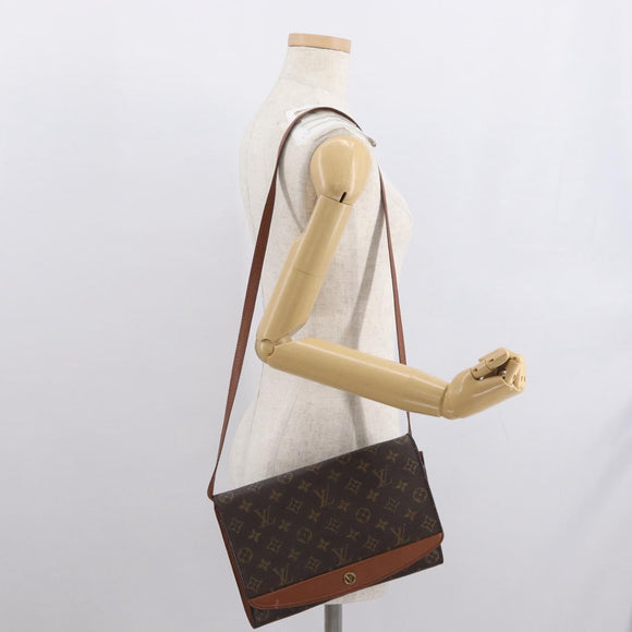 LOUIS VUITTON Monogram Bordeaux 27 Shoulder Bag M51797 LV Auth BA10011