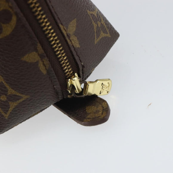LOUIS VUITTON Monogram Trousse Demi Ronde Cosmetic Pouch M47520 LV Auth BA10020