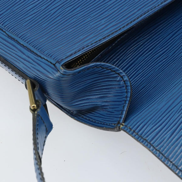 LOUIS VUITTON Epi Saint Cloud GM Shoulder Bag Toledo Blue M52195 LV Auth BA10053