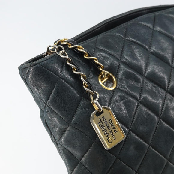 CHANEL Matelasse Chain Shoulder Bag Lamb Skin Black Gold CC Auth BA10132