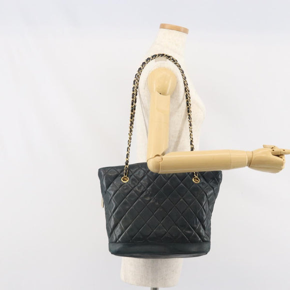 CHANEL Matelasse Chain Shoulder Bag Lamb Skin Black Gold CC Auth BA10132