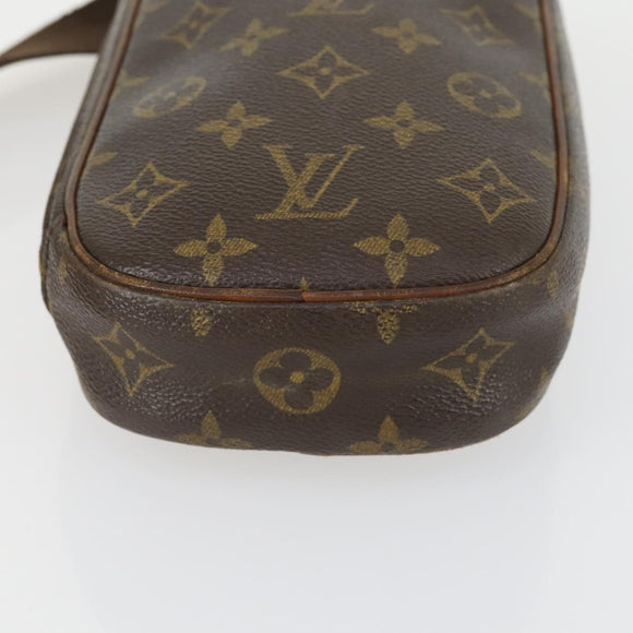LOUIS VUITTON Monogram Pochette Gange Umhängetasche M51870 LV Auth BA10180