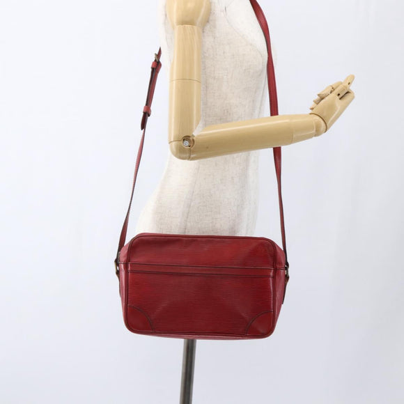 LOUIS VUITTON Epi Trocadero 27 Shoulder Bag Red M52317 LV Auth BA10187