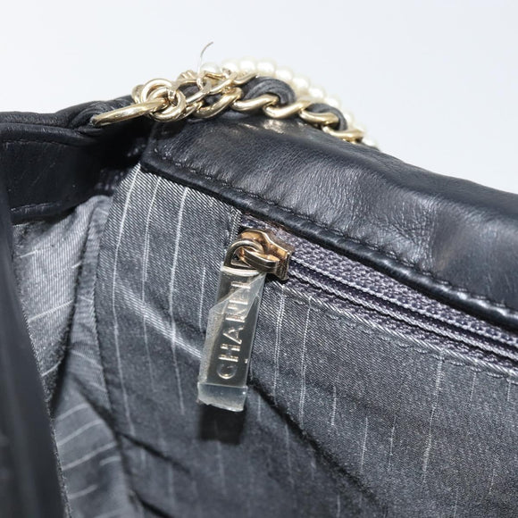 CHANEL Matelasse Chain Hand Bag Lamb Skin Black Gold CC Auth BA10326SM