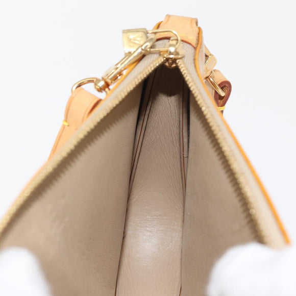 LOUIS VUITTON Vernis Lexington Accessory Pouch Beige M91010 LV Auth BA10359
